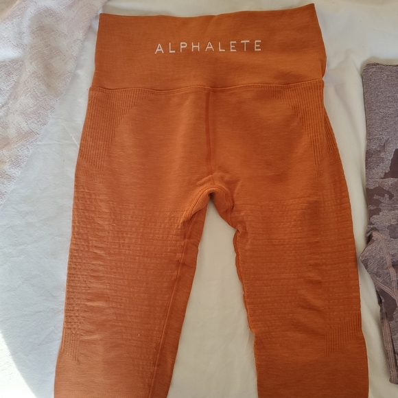 Alphalete, gymshark bundle - Picture 1 of 4